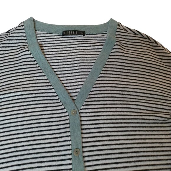 Cardigan MEDIUM Long Sleeve Knit Lightweight button-down top Sweater summer - Picture 6 of 10